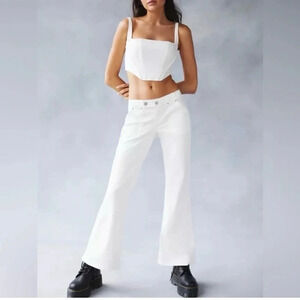 Urban Outfitters BDG micro flare white jeans Stretch Women’s size 28 NWT Y2K